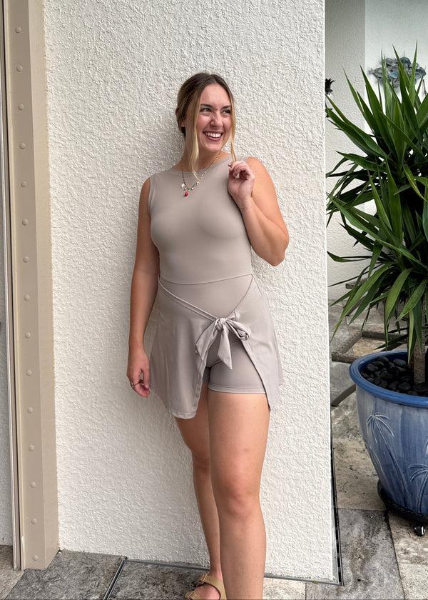 Active Dress - Stormy Skies