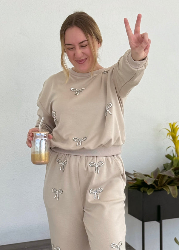 Bow Pullover - Tan