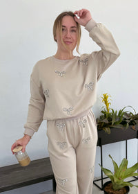 Bow Pullover - Tan