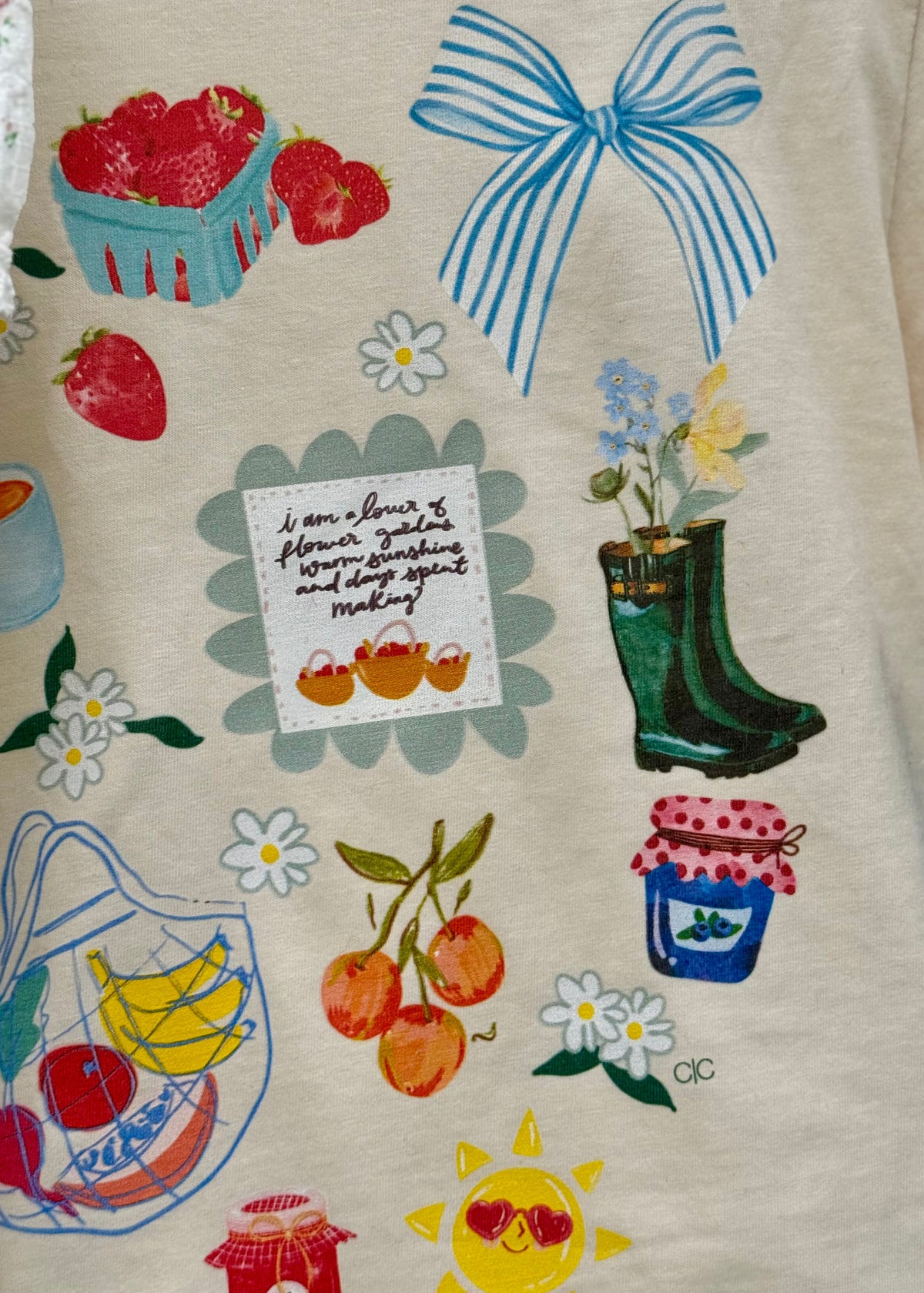 Summer Collage Cropped Tee