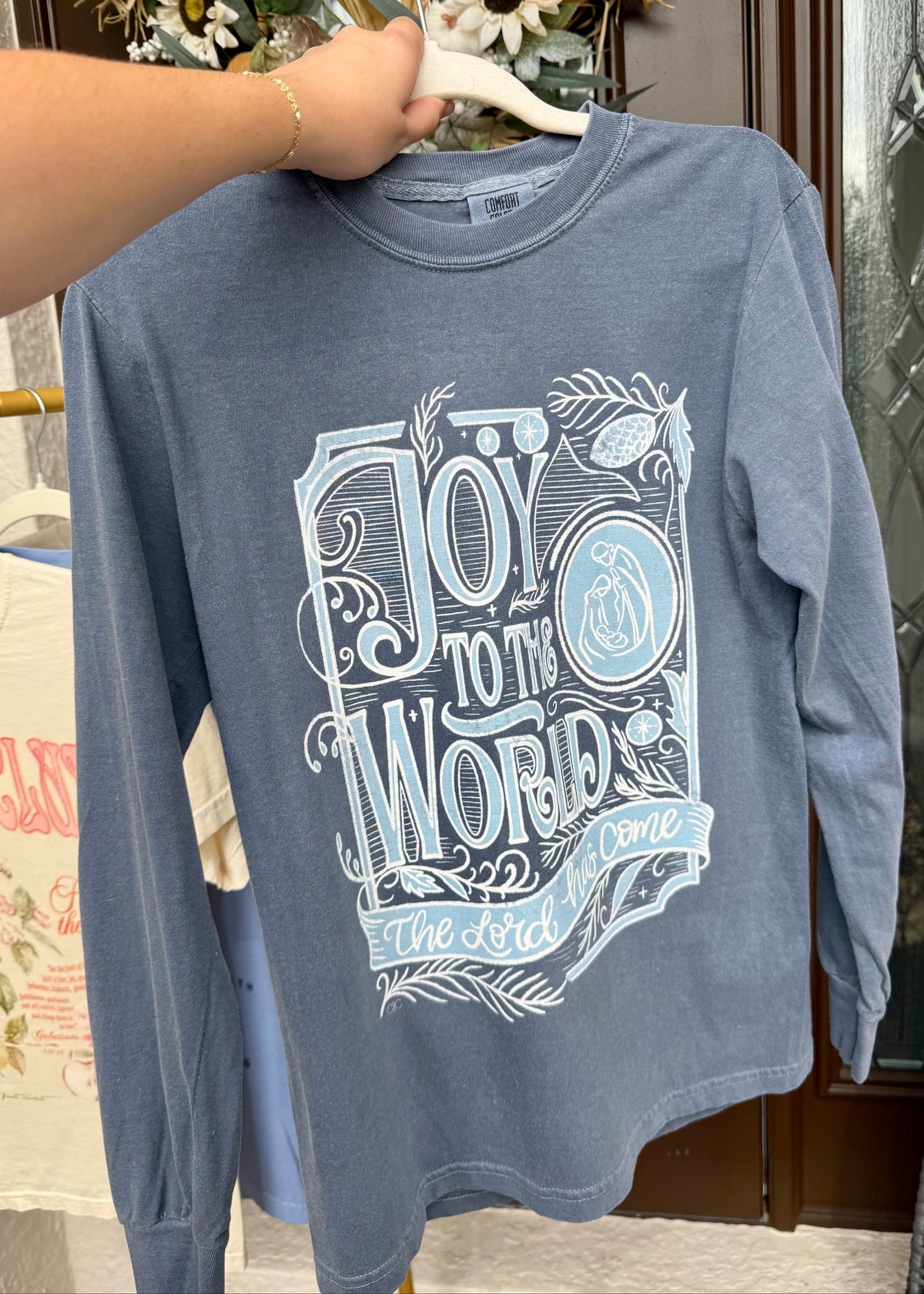 Joy to the world, the Lord has come tee, christmas tee, christian tee, christian t-shirt, cute christian t-shirt, cute Christmas long sleeve