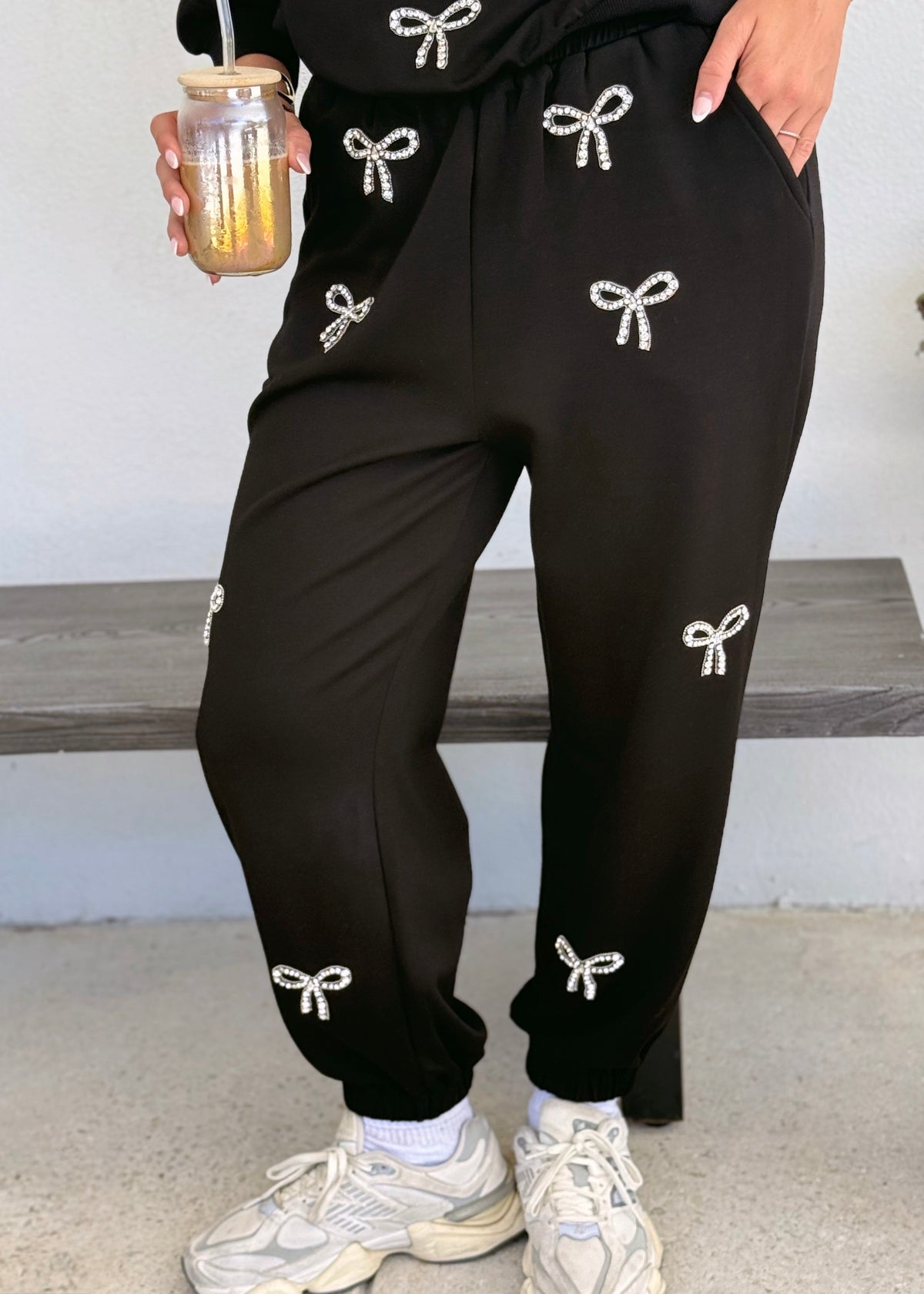 Bow Sweatpants - Black