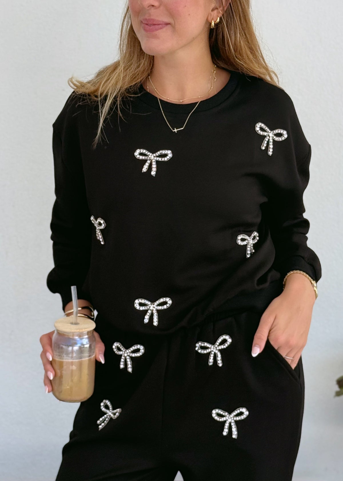 Bow Pullover - Black