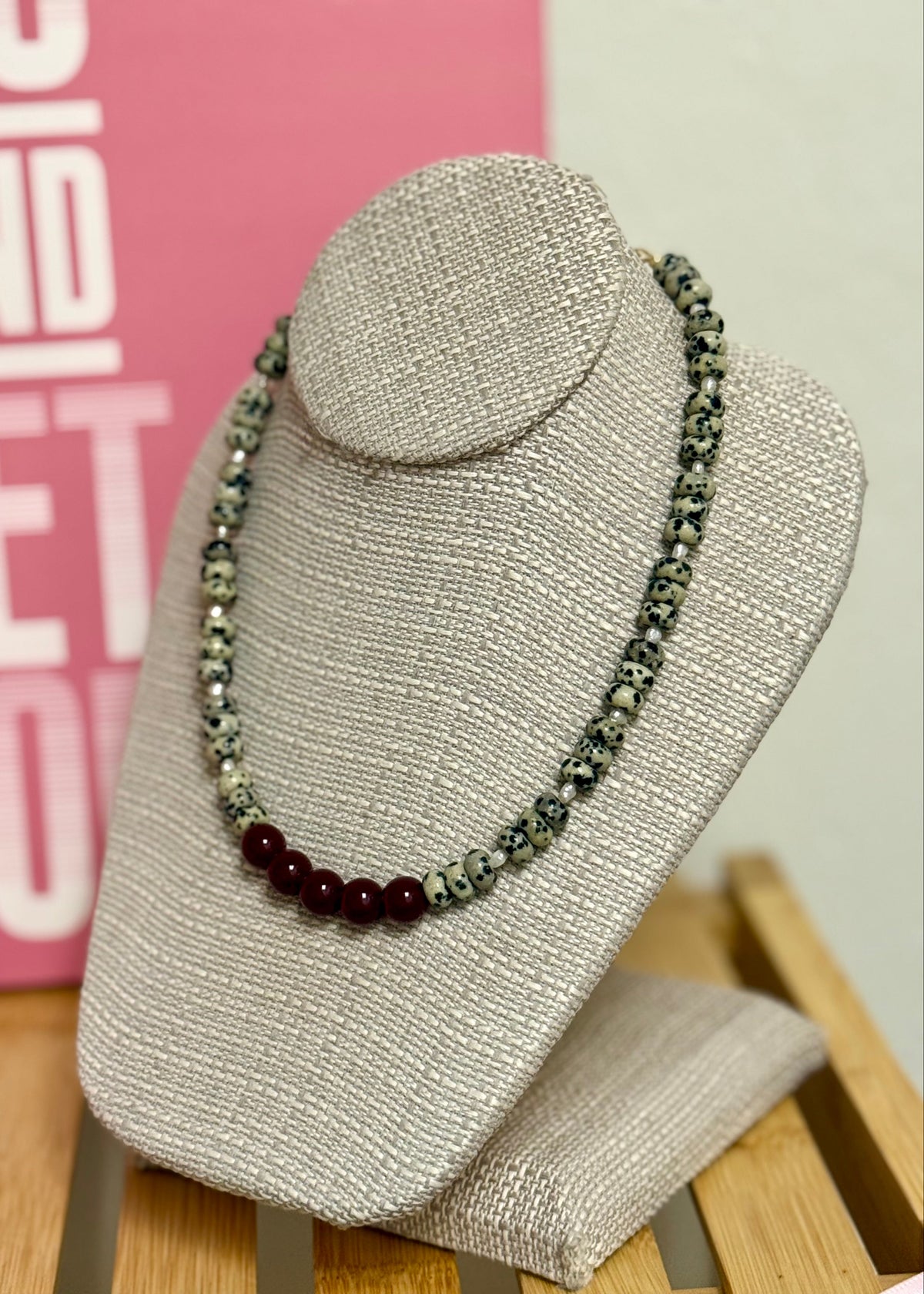 Pebble Point Necklace