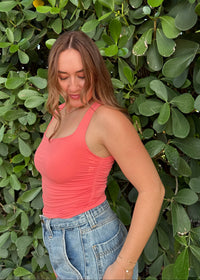 Summer Vacation Tank - Coral